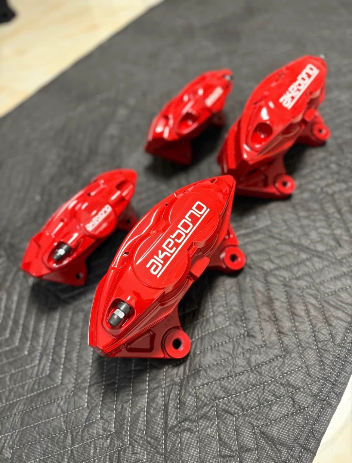 370Z | G37 Akebono Big Brake Calipers - Gloss Red Coated